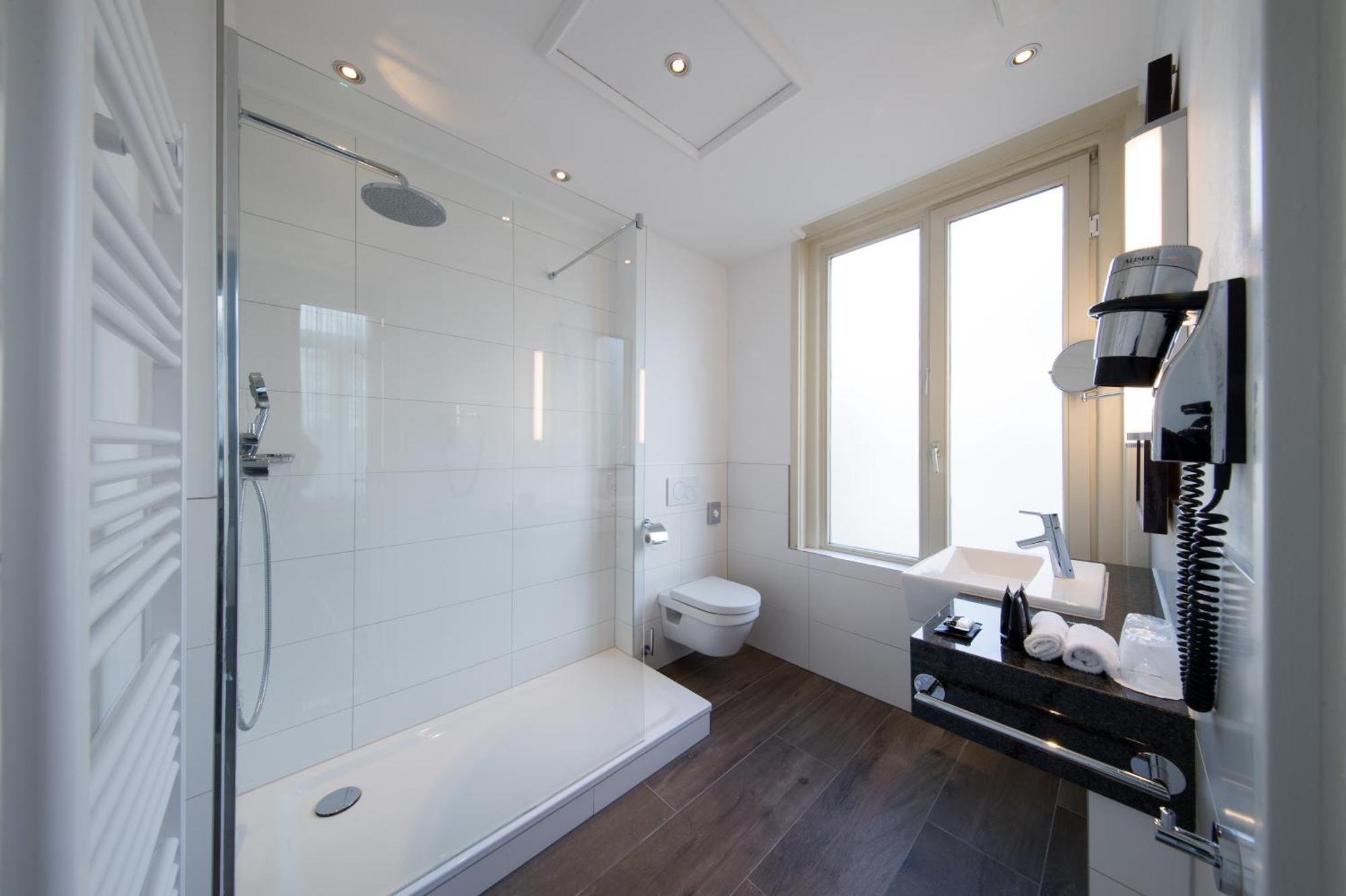 Classic Double Room,396099069:JPEG